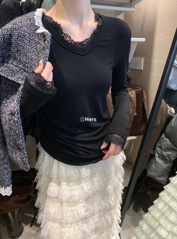 HERS> V領蕾絲拼接打底衫 #10296#