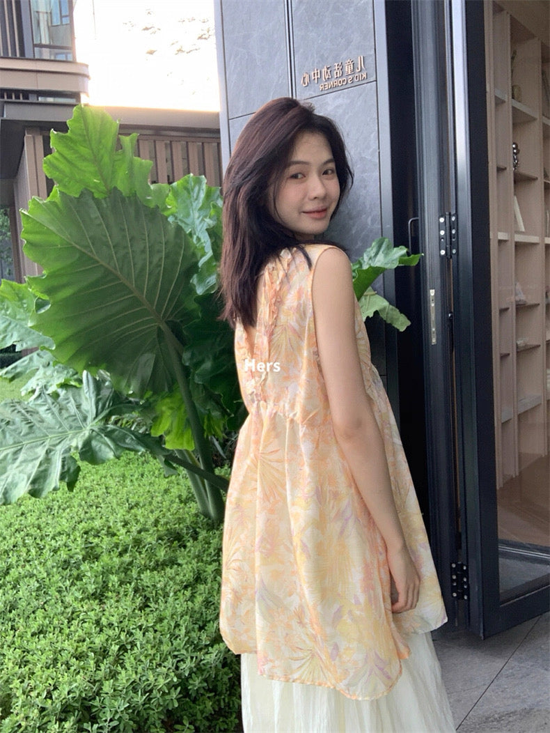 HERS> 復古花紋深V衫 21012#