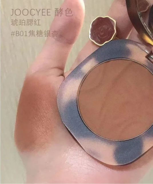 33愛用彩妝!monlyn唇釉 /Joocyee唇釉/腮紅 FLORTTE眼影/臥蠶筆04