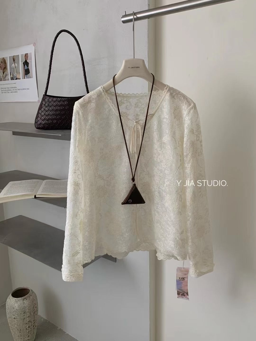 NENE> 重工V領蕾絲外搭小衫 5007#