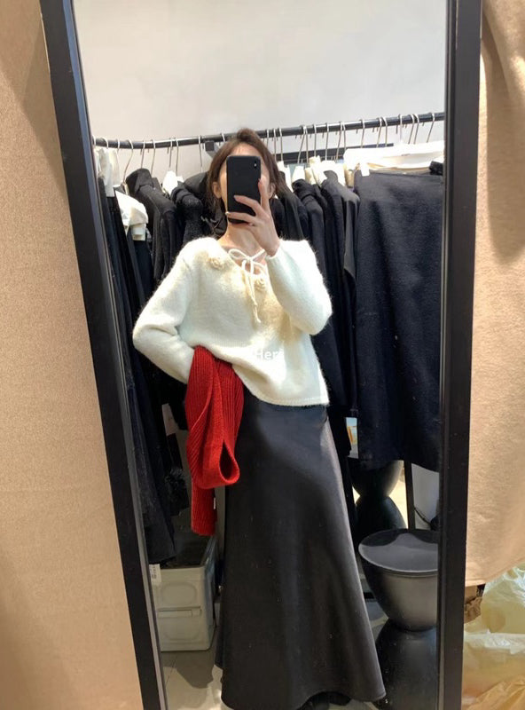 HERS> 立體花朵綁帶毛衣 10595#