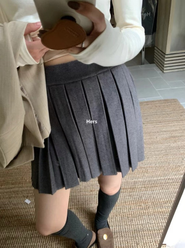 HERS> 羊絨百摺裙 #10146#