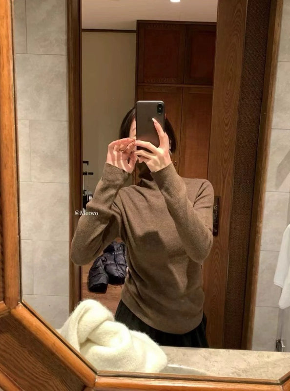 METWO> 山羊絨高領針織 2240#