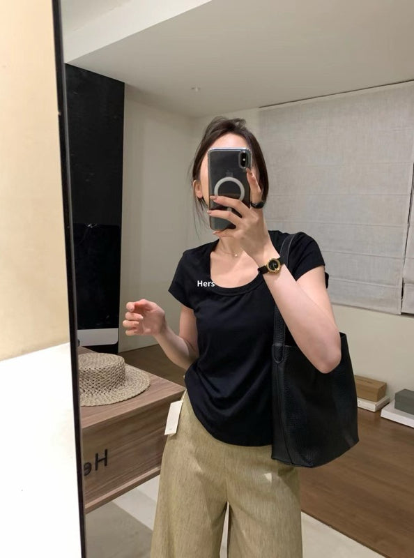 HERS> 8色百搭U領基礎T 9523#