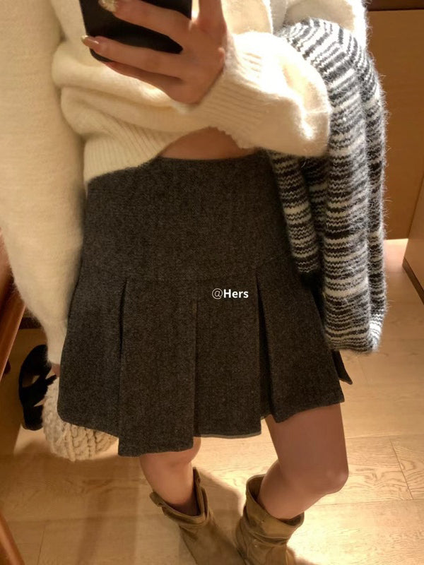 HERS> 毛呢百褶裙 10473#