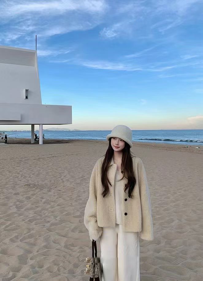 YJ - 奶黃白一體翻領羊羔毛外套 8356#