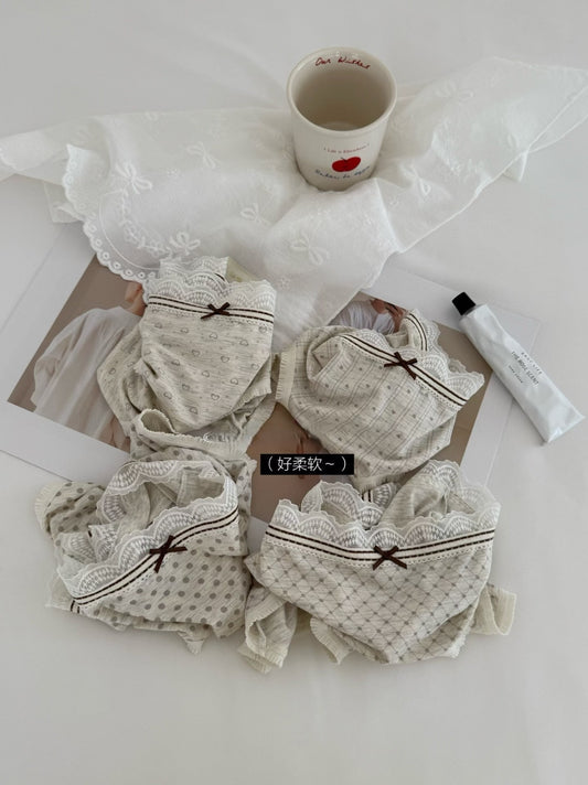 METWO - 美拉德波點蕾絲內褲 227#