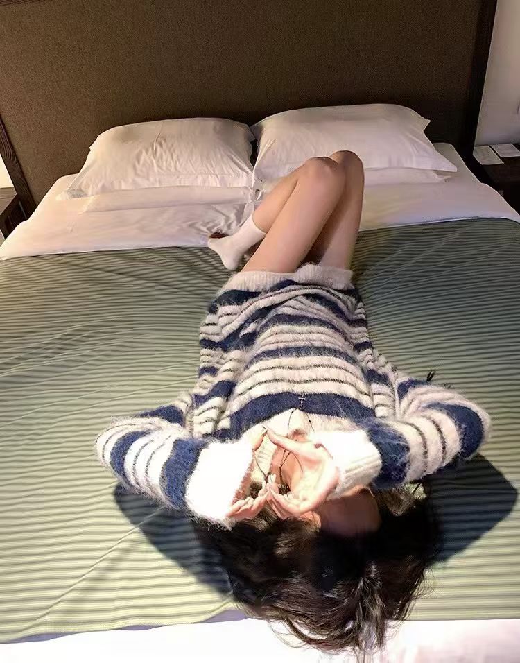 YJNENE - 長版條紋毛衣  953#