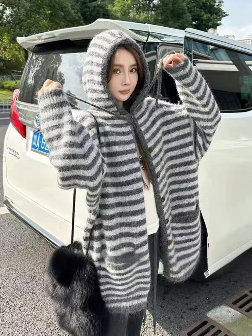 YJNENE - 慵懶毛衣外套  951#