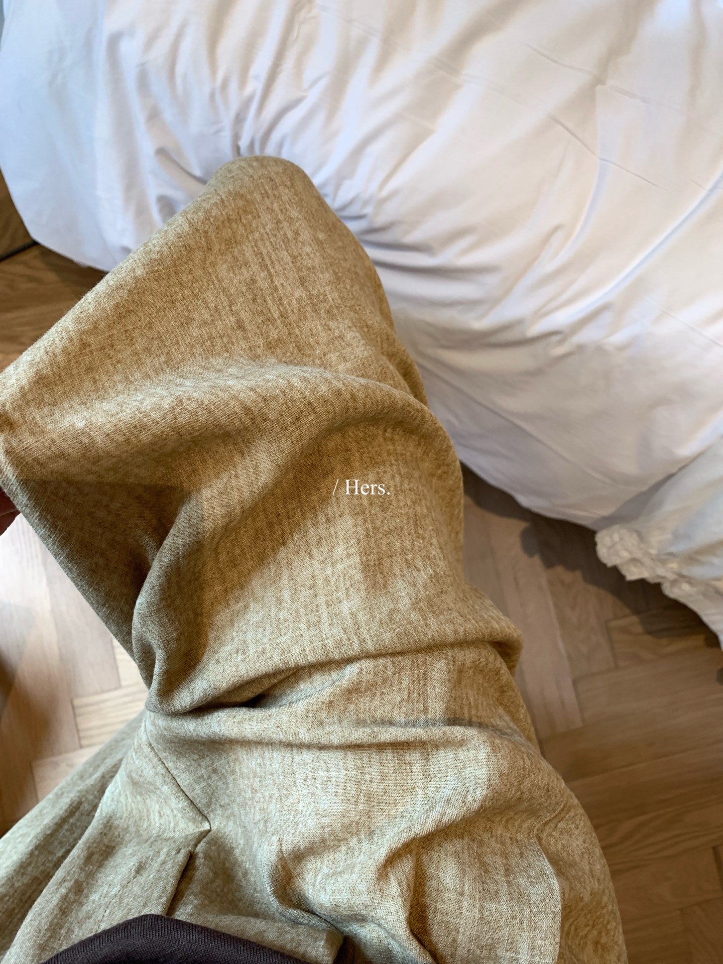 Hers - 垂感壓褶亞麻駝西裝褲   80651#