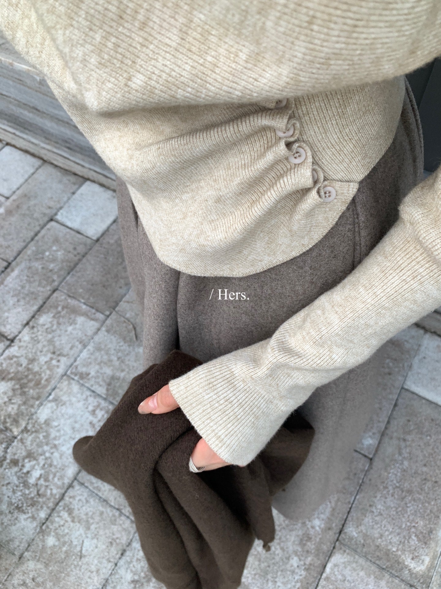 HERS - 掐腰顯瘦蕩領針織衫  925233#