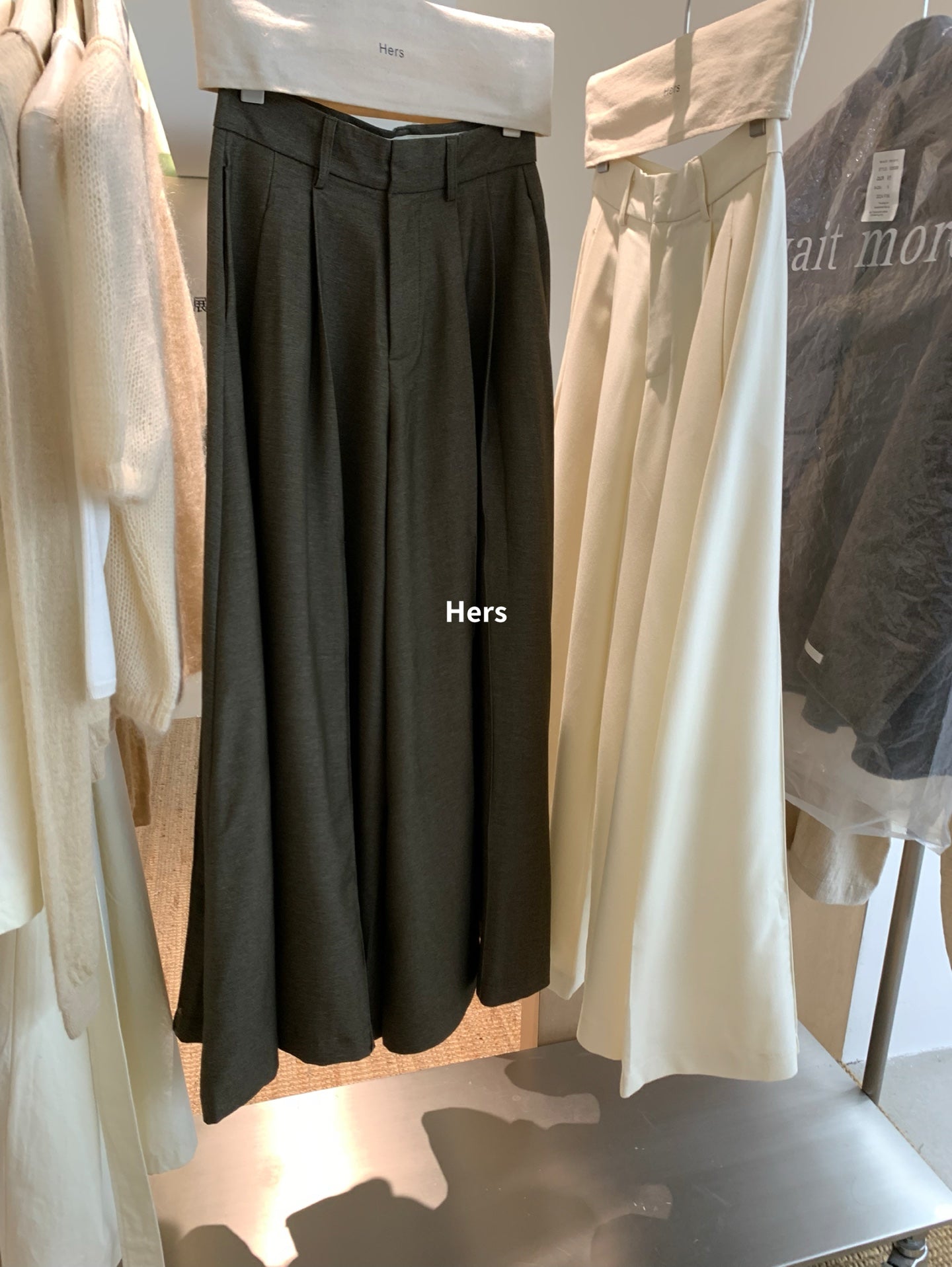 HERS> 垂感闊腿休閒褲  92011#