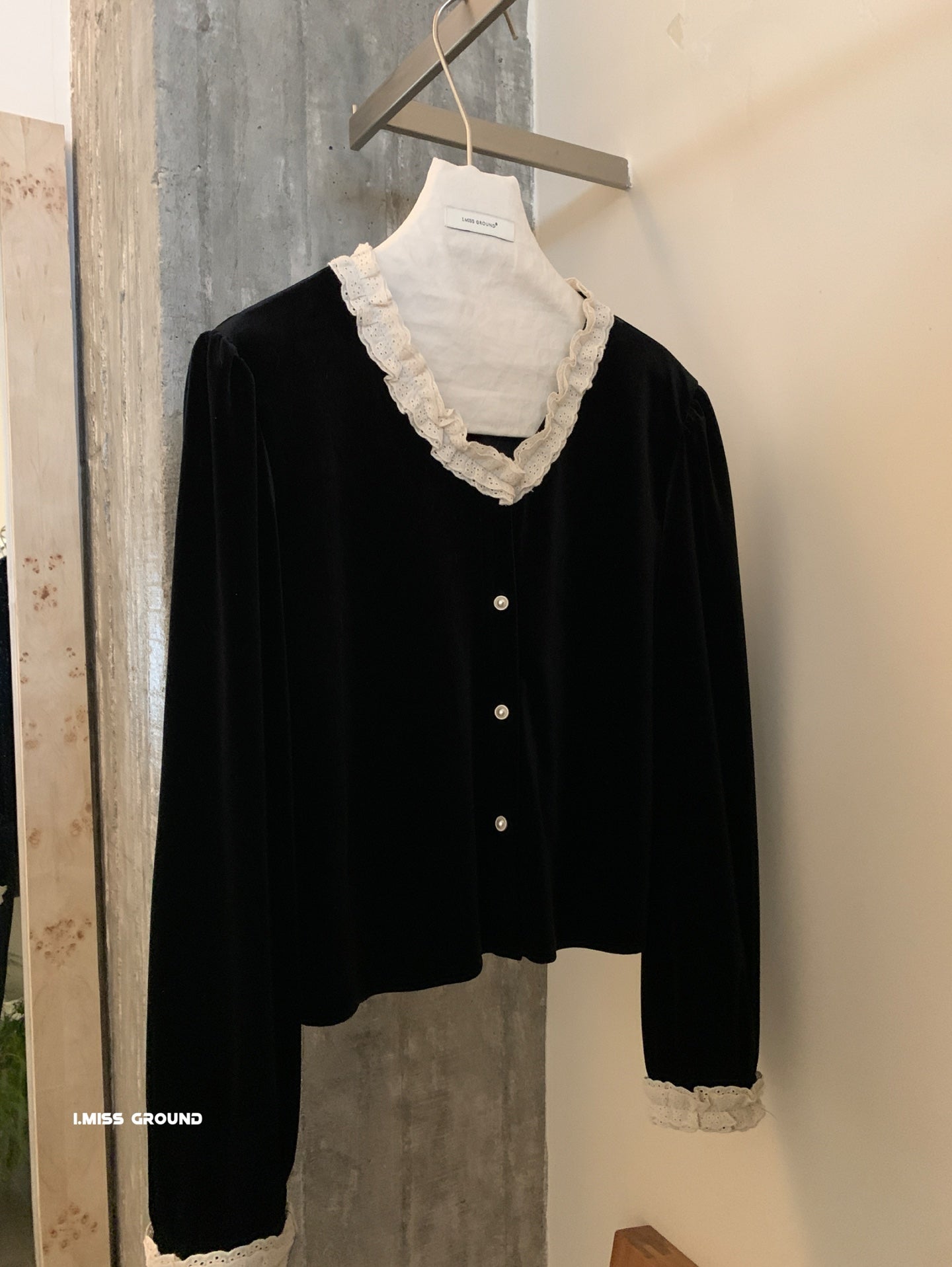 I miss - 絲絨蕾絲上衣  60955#