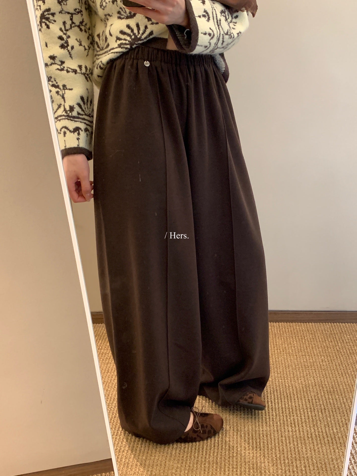 Hers - 韓標壓線直筒羊絨褲  92469#