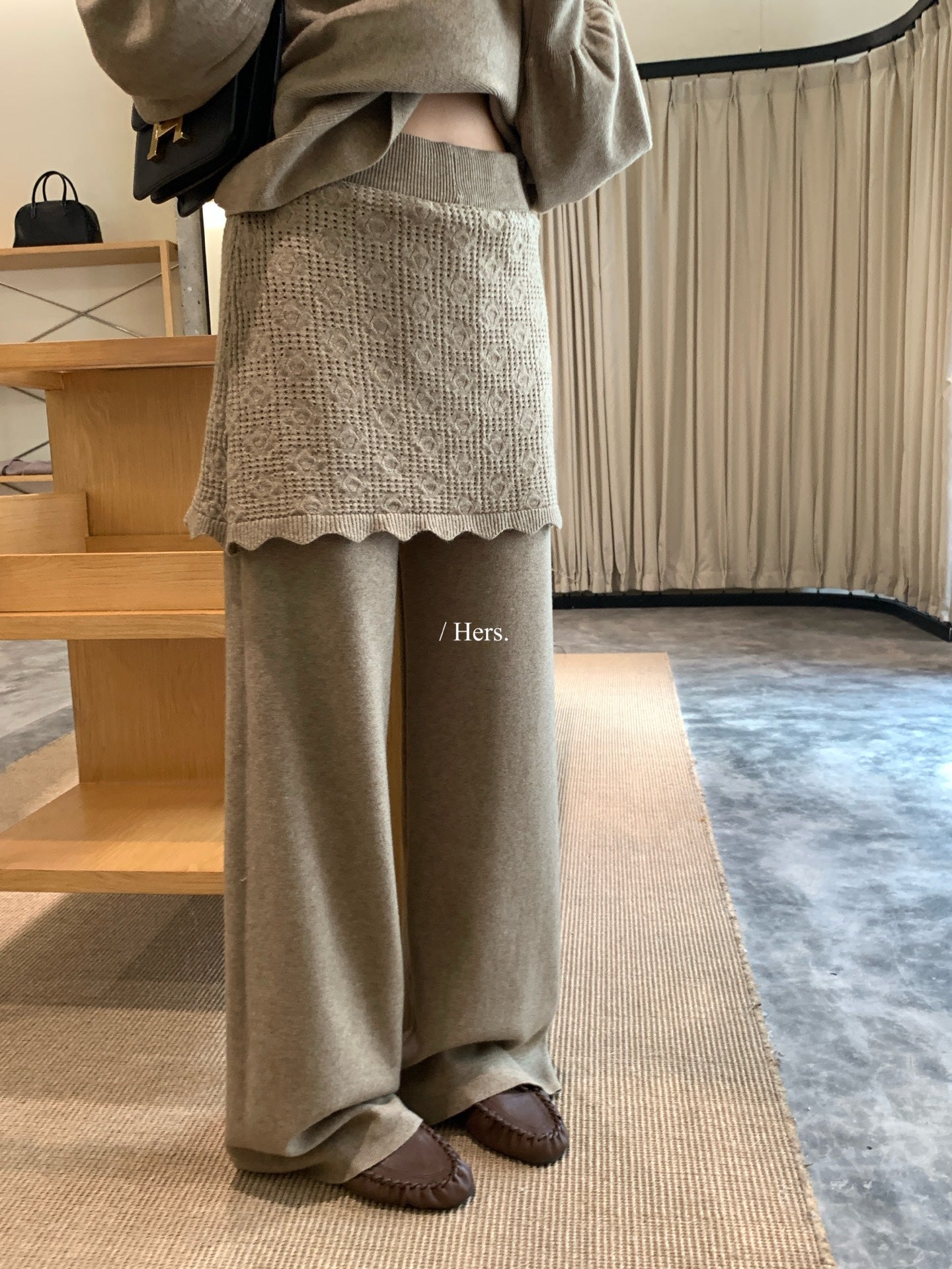 seeUbye - 氣質兩件套 毛衣&屁簾休閒褲  92830#