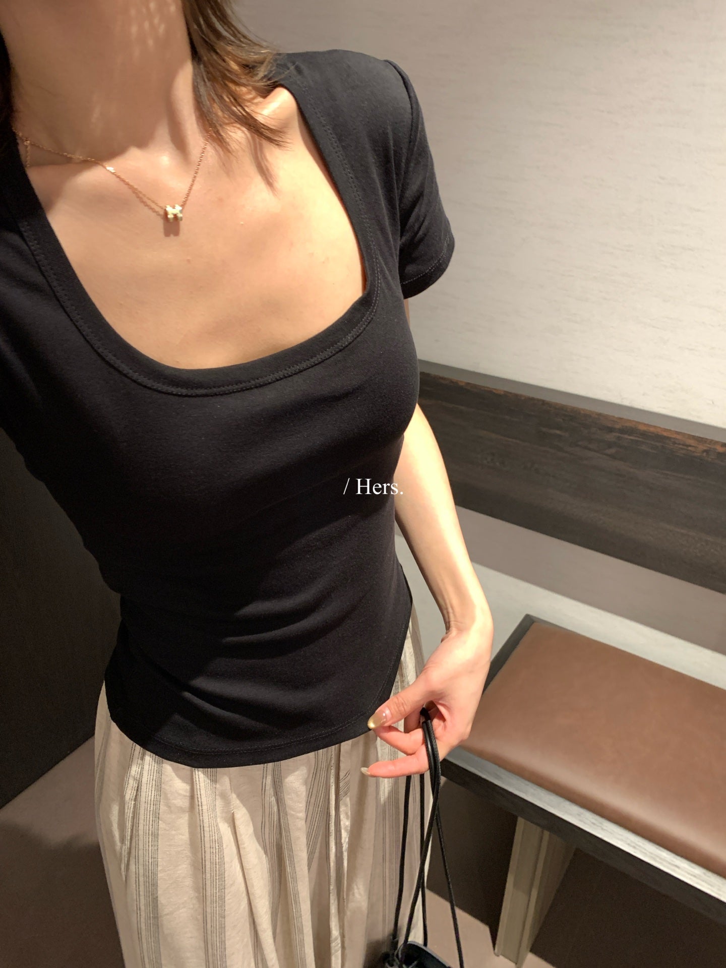 Hers - 魚嘴掐腰紙片T    80689#