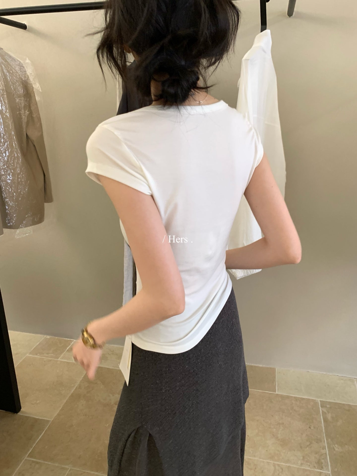 Hers - 大U領瘦瘦T    80481#