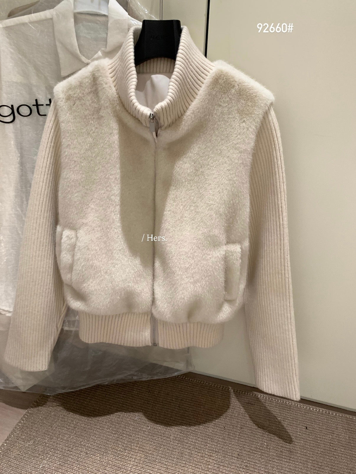 Hers - 毛毛拼接針織立領外套  92660#