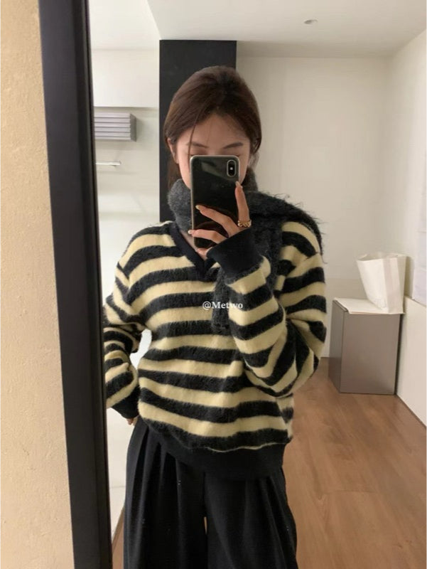 METWO>毛條紋V領毛衣 1802#