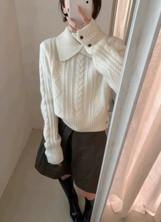 YJNN -  麻花翻領毛衣  438#