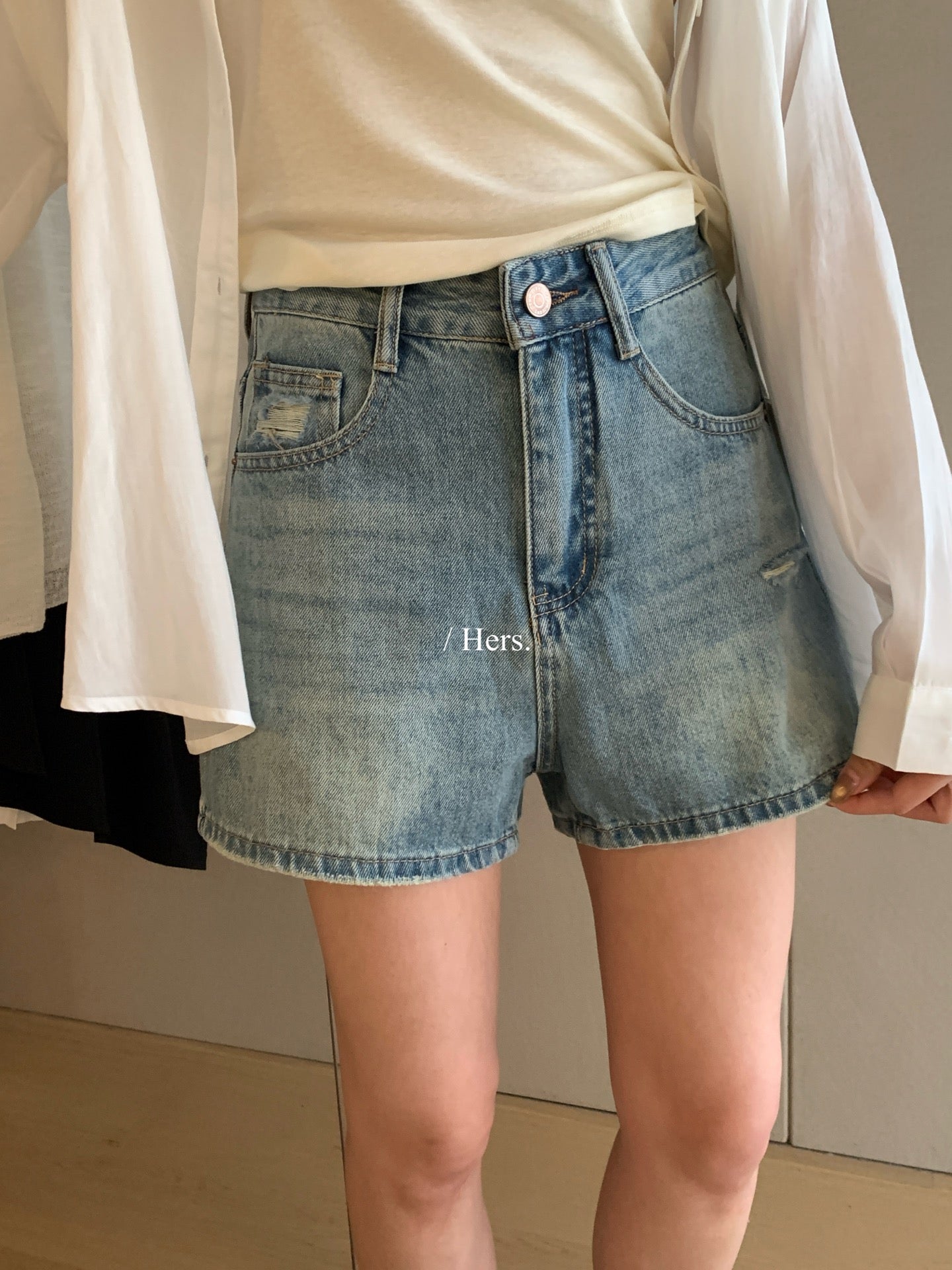 Hers - 清爽復古牛仔短褲   08222#