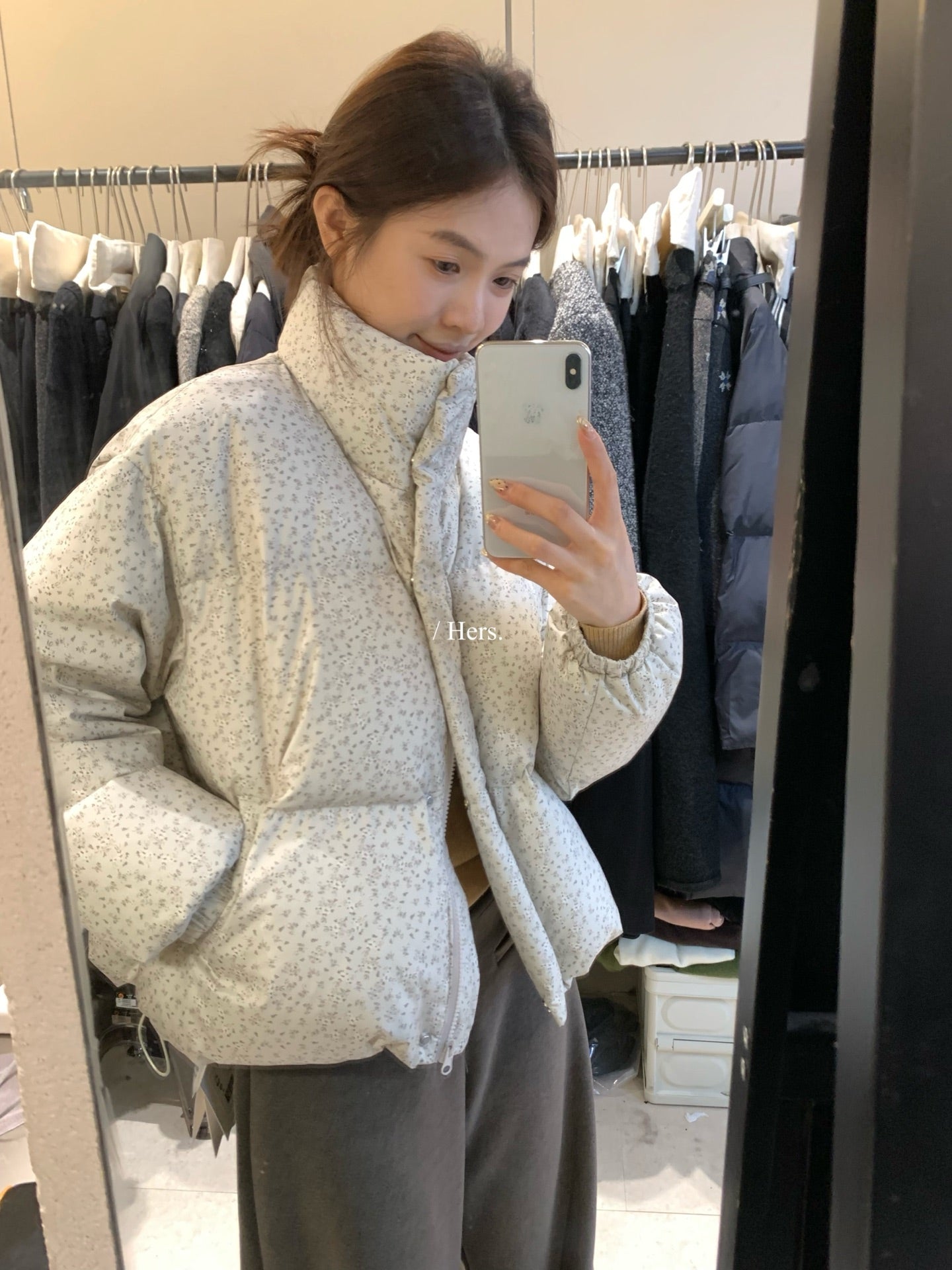 seeUbye - 奶杏柔霧感小碎花白鴨絨羽絨外套  92688#