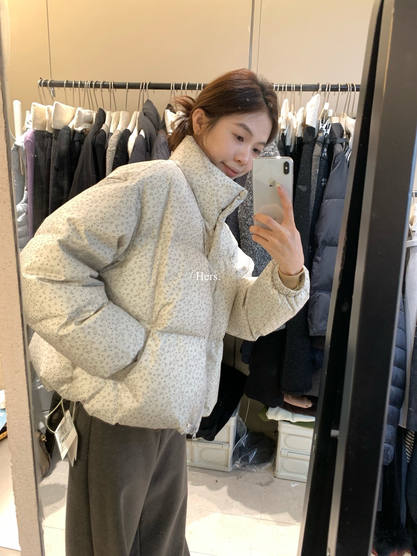 seeUbye - 奶杏柔霧感小碎花白鴨絨羽絨外套  92688#