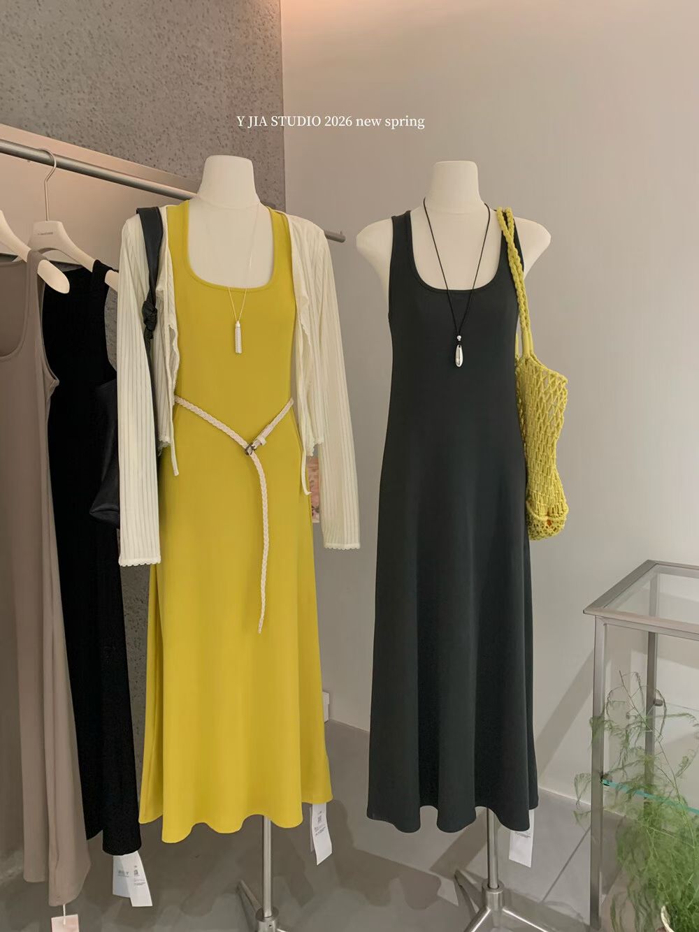 YJ - 紙片人顯瘦坑條背心連身裙/洋裝  1133#