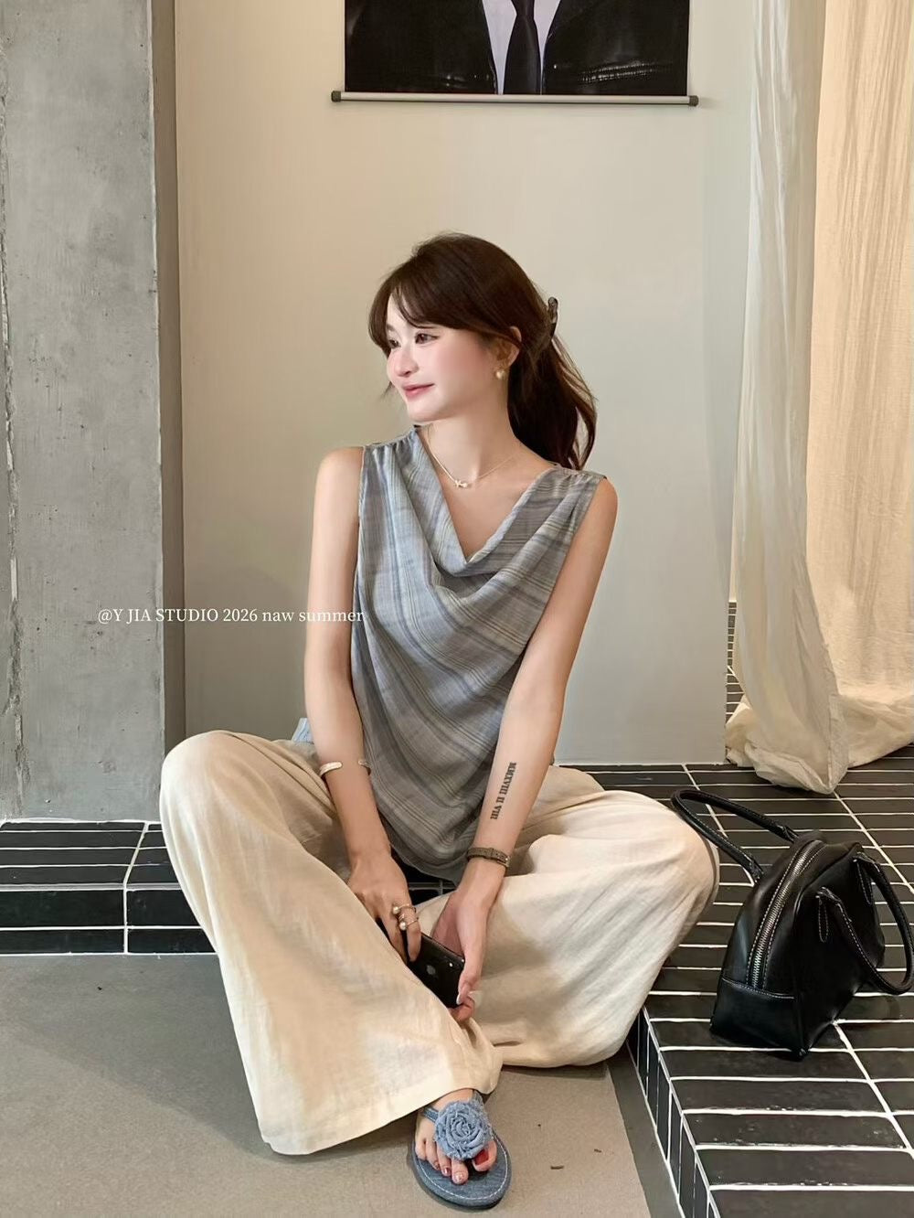 YJ - 蕩領格紋無袖上衣&休閒闊腿褲套裝  1608#