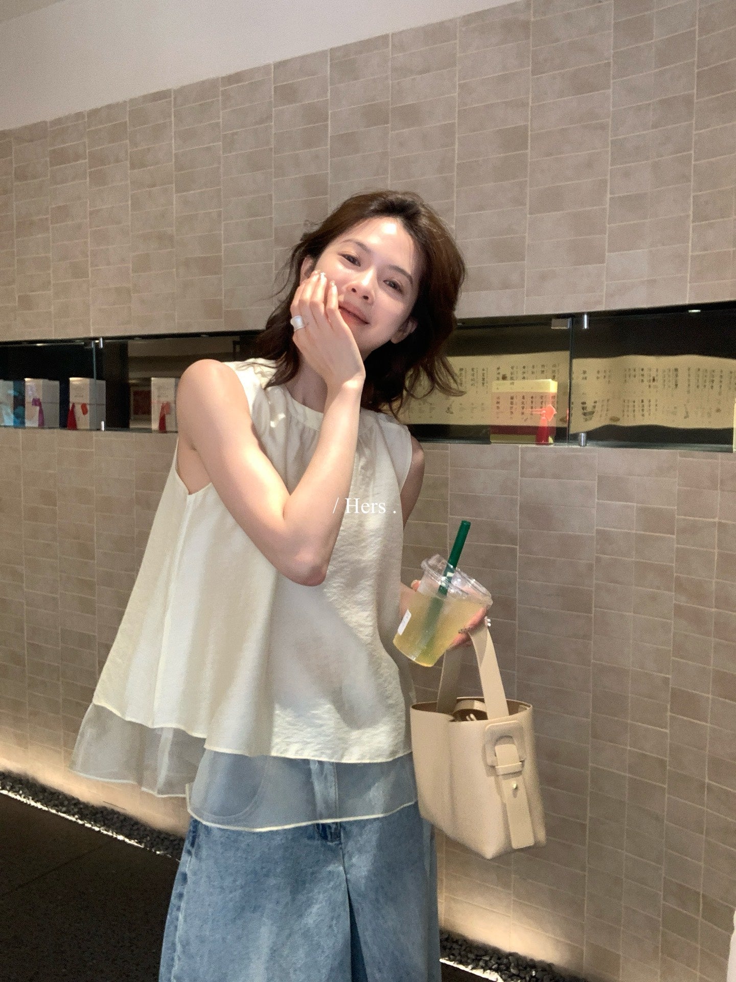 Hers - 肌理感無袖紗紗小衫   80354#