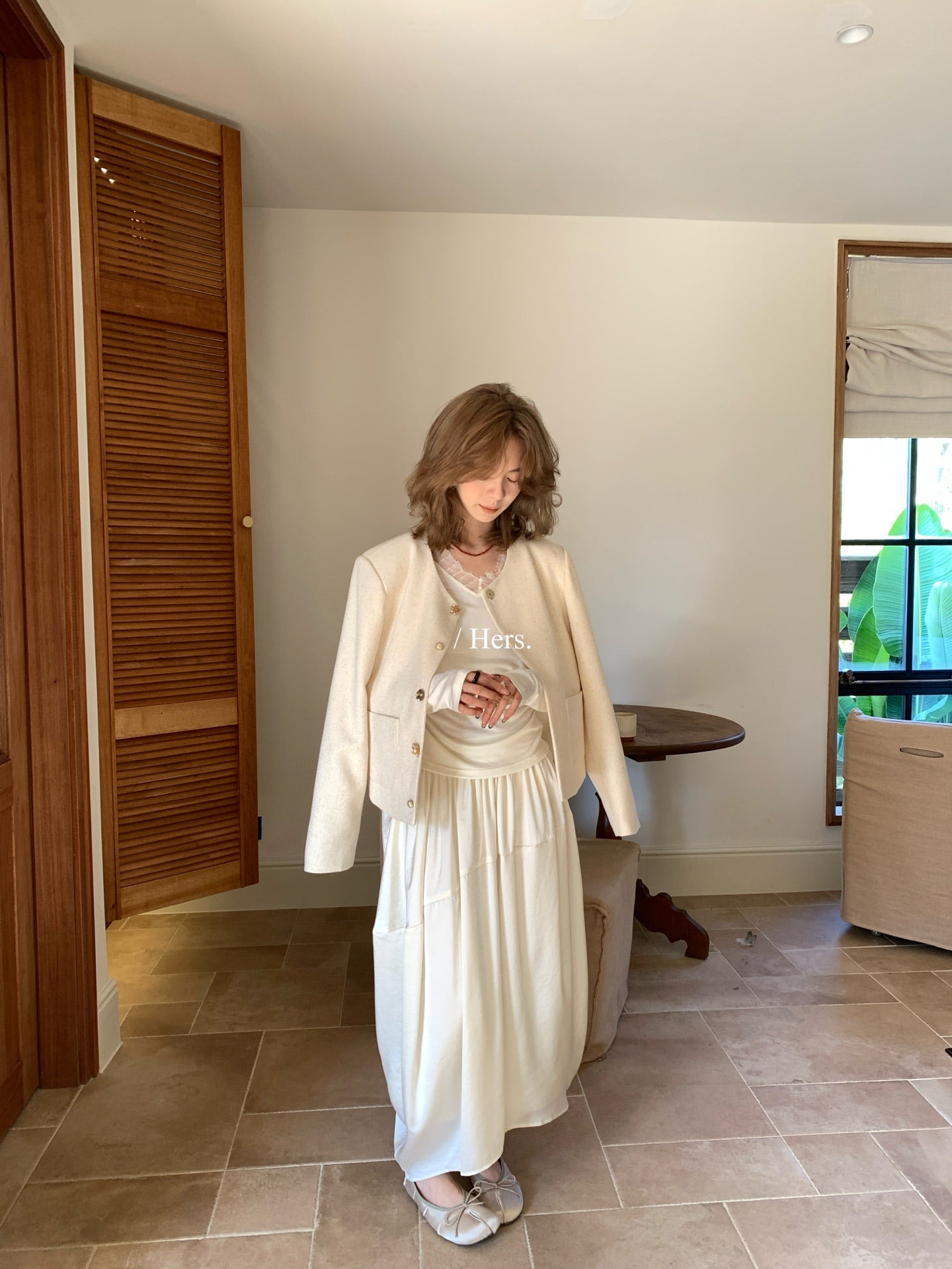 Hers - V領蕾絲打底衫  80107#