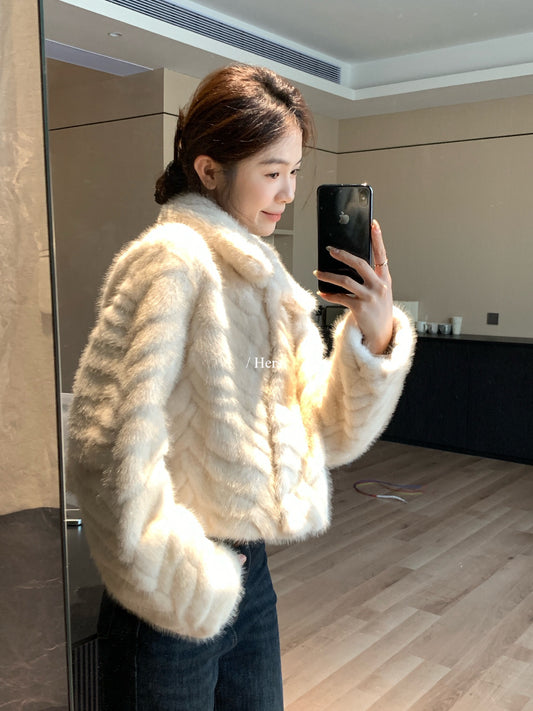 seeUbye - 貴氣皮毛一體翻領短版外套  92732#