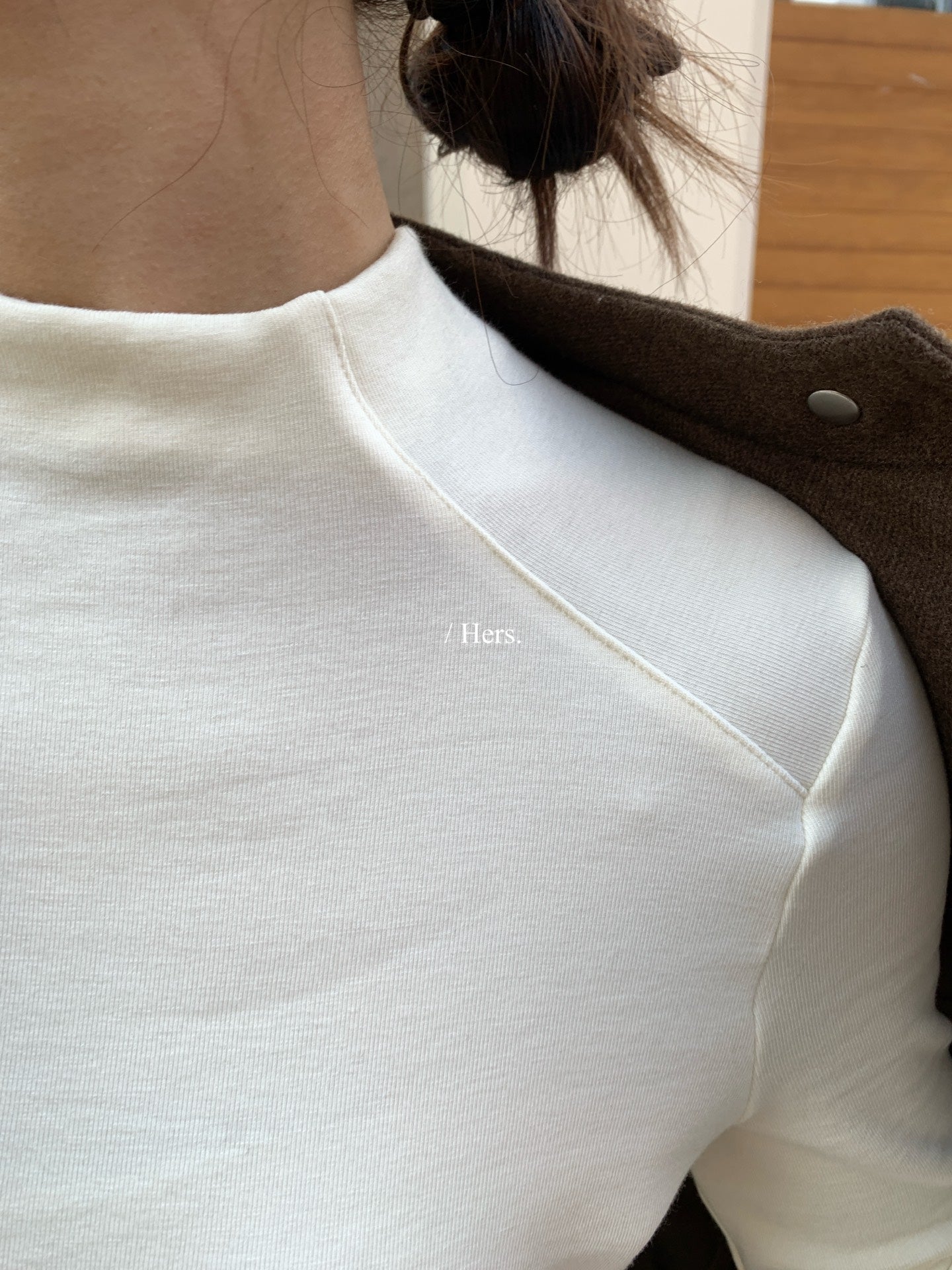 Hers - 壓線分割領口磨毛打底  92491#