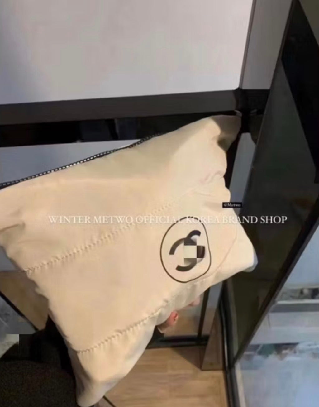 METWO - 香香夾絨化妝包