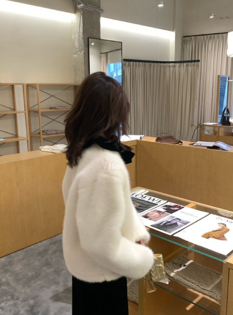 seeUbye - 絲絨波邊領貴氣拉鏈外套 92653#