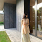 HERS> 復古花紋深V衫 21012#