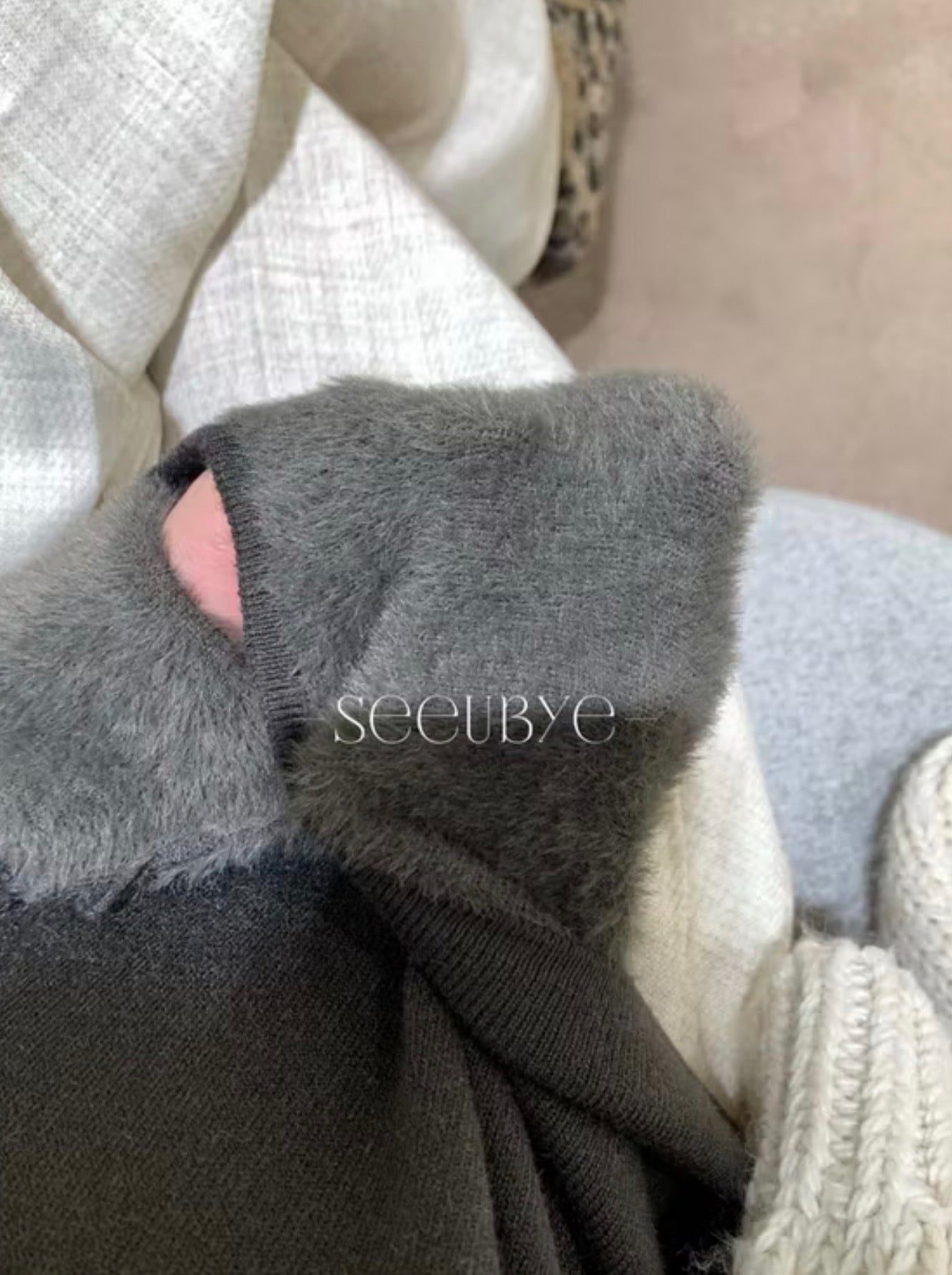 HERS> 加厚微領打底毛衣 10583#