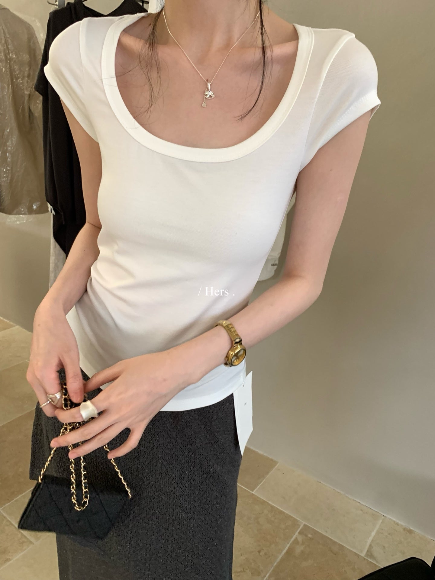 Hers - 大U領瘦瘦T    80481#