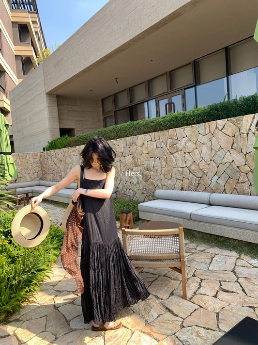 Hers - 縐褶感長款吊帶裙/洋裝SM    80232#