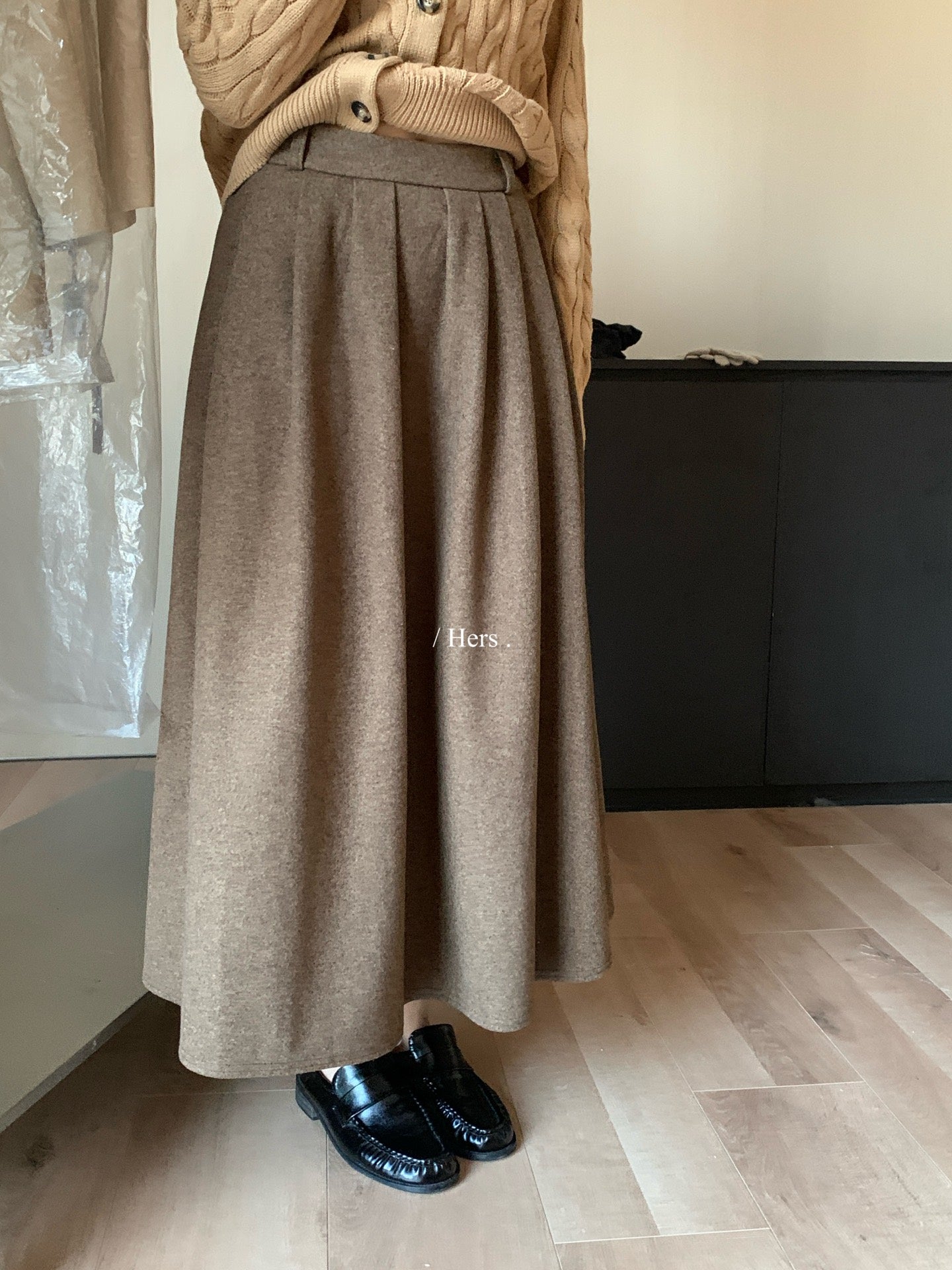 Hers - 韓標毛呢壓褶半裙  92688#