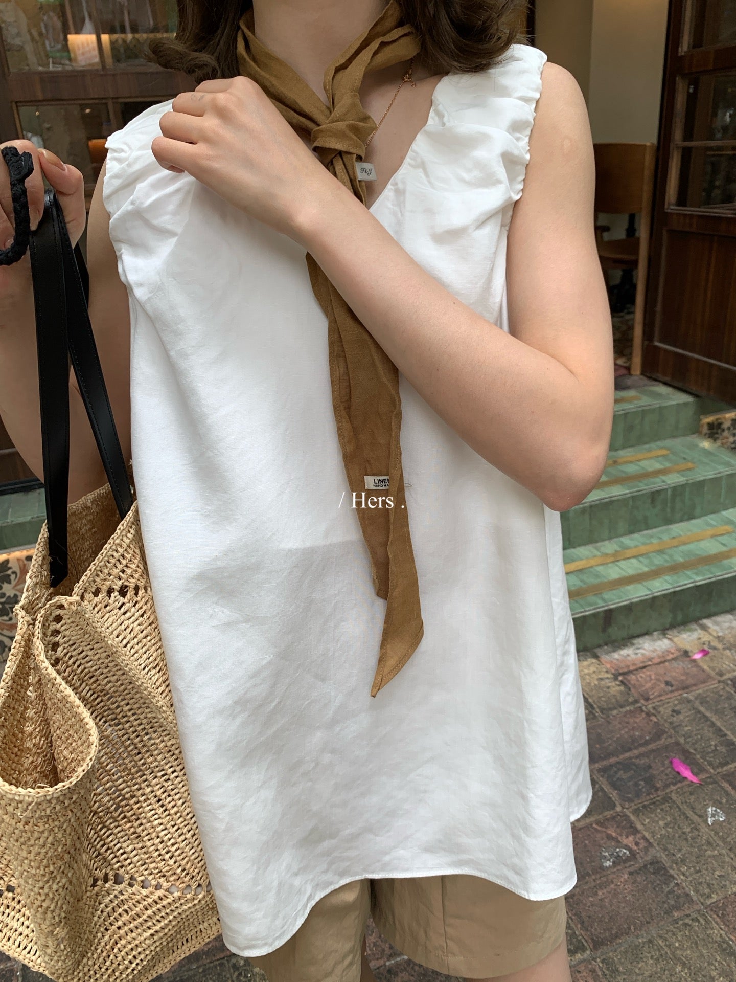 Hers - 捏摺中長款無袖背心&卡其短褲   80422#