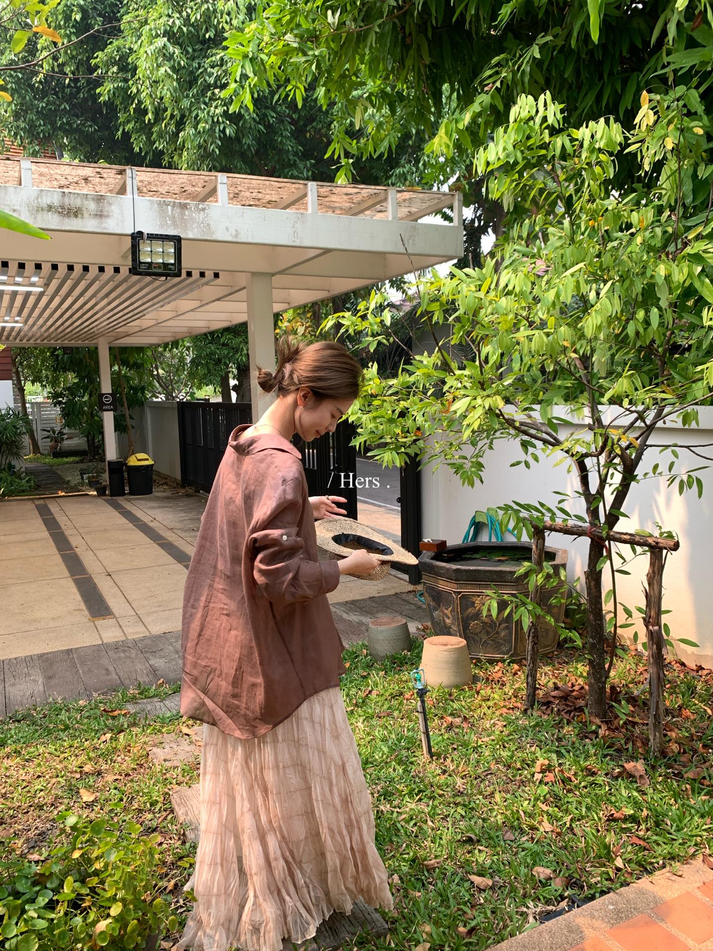 Hers -  100苎麻v領襯衫    80392#