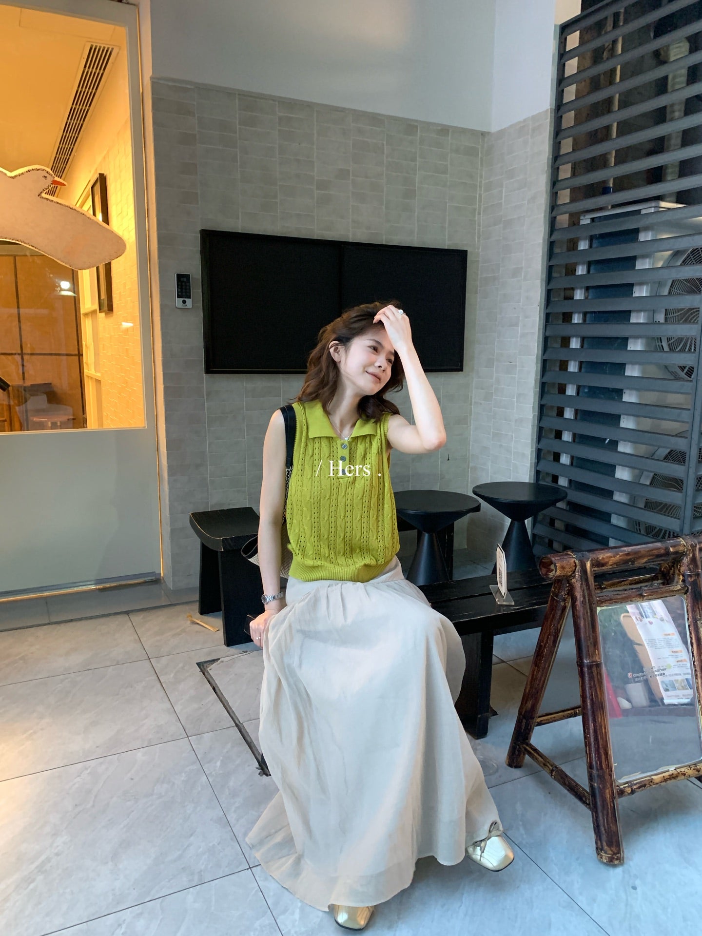 Hers - 3色簍空POLO背心    08175#