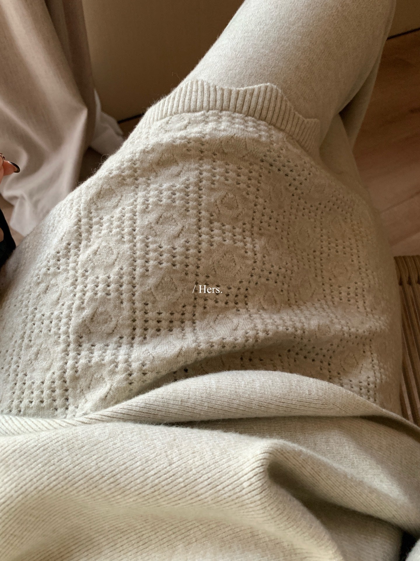 seeUbye - 氣質兩件套 毛衣&屁簾休閒褲  92830#