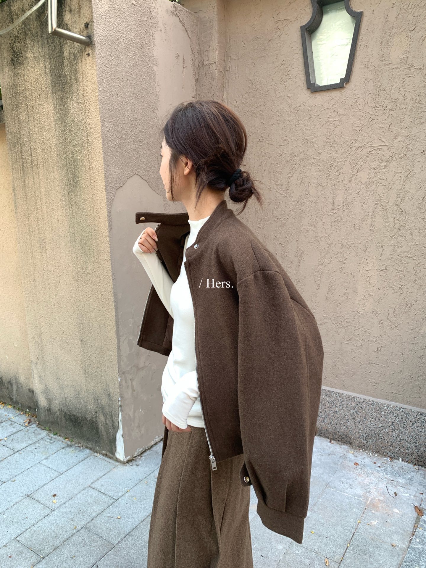 Hers - 壓線分割領口磨毛打底  92491#