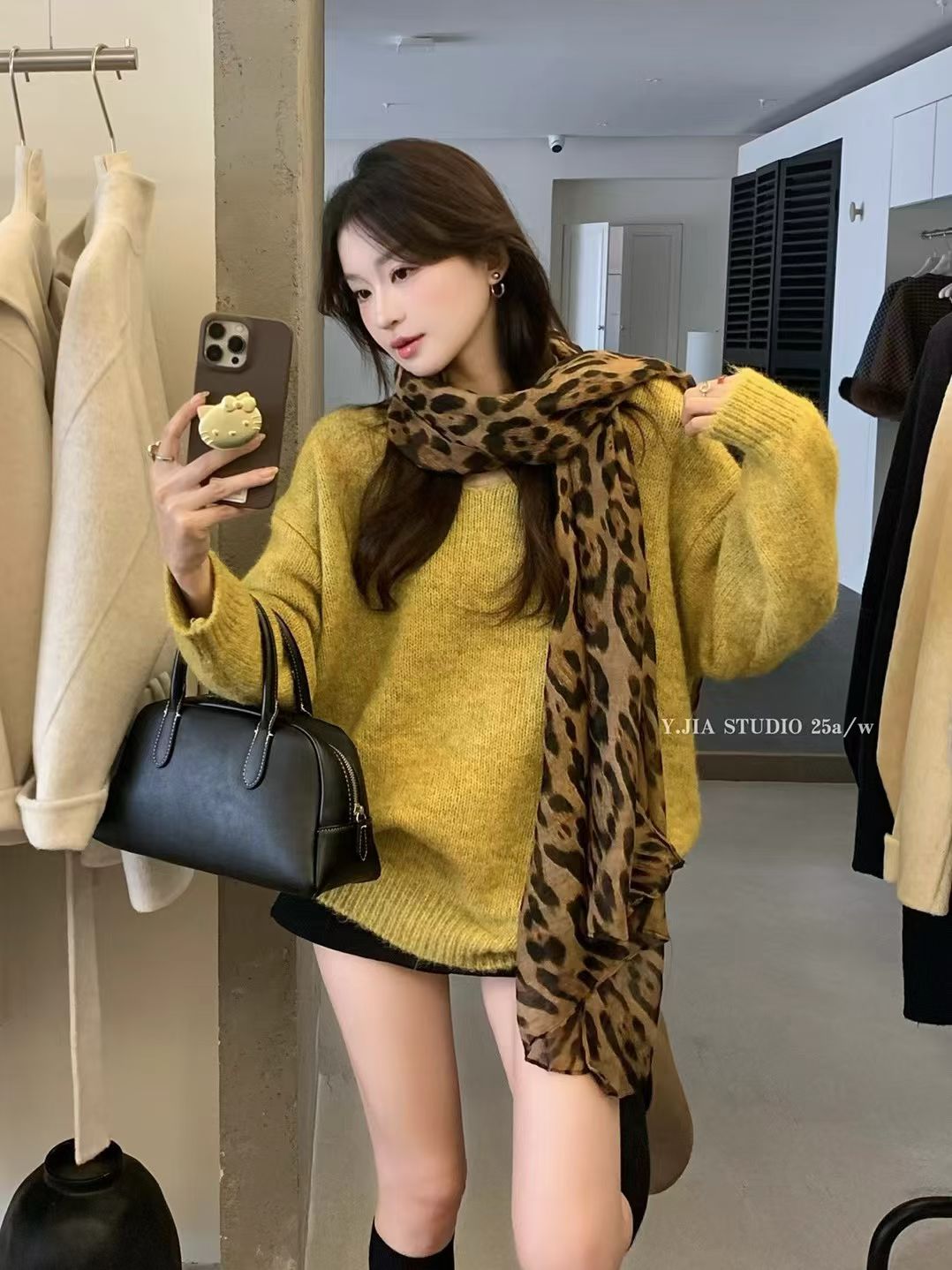 YJ - 帶絲巾大版毛衣  972#