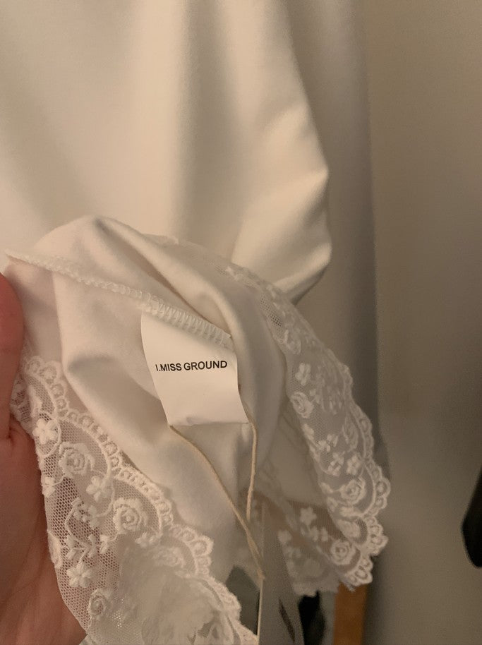 i miss - 刷毛蕾絲花邊素T