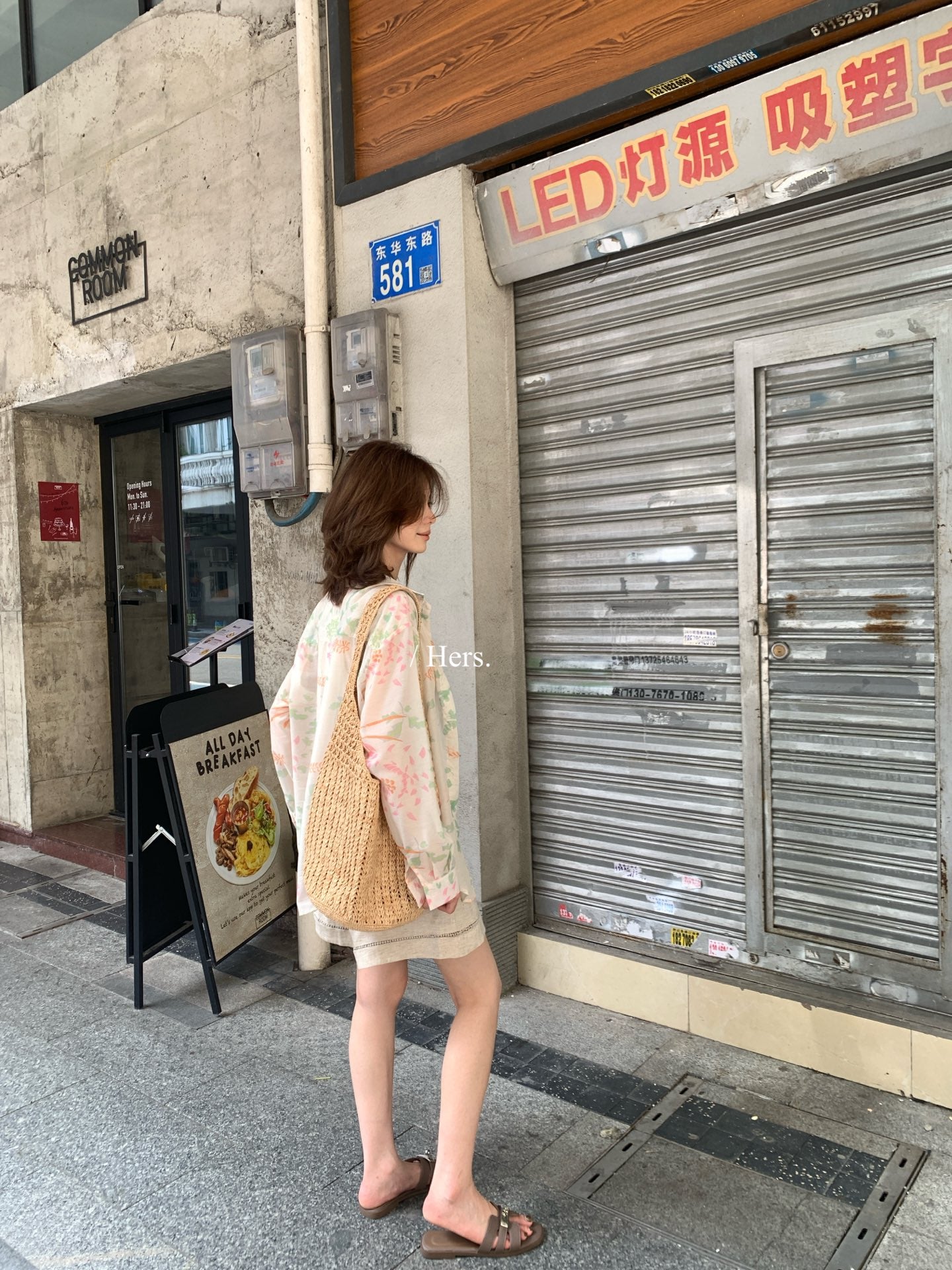 Hers - 小眾花色薄款襯衫   80398#
