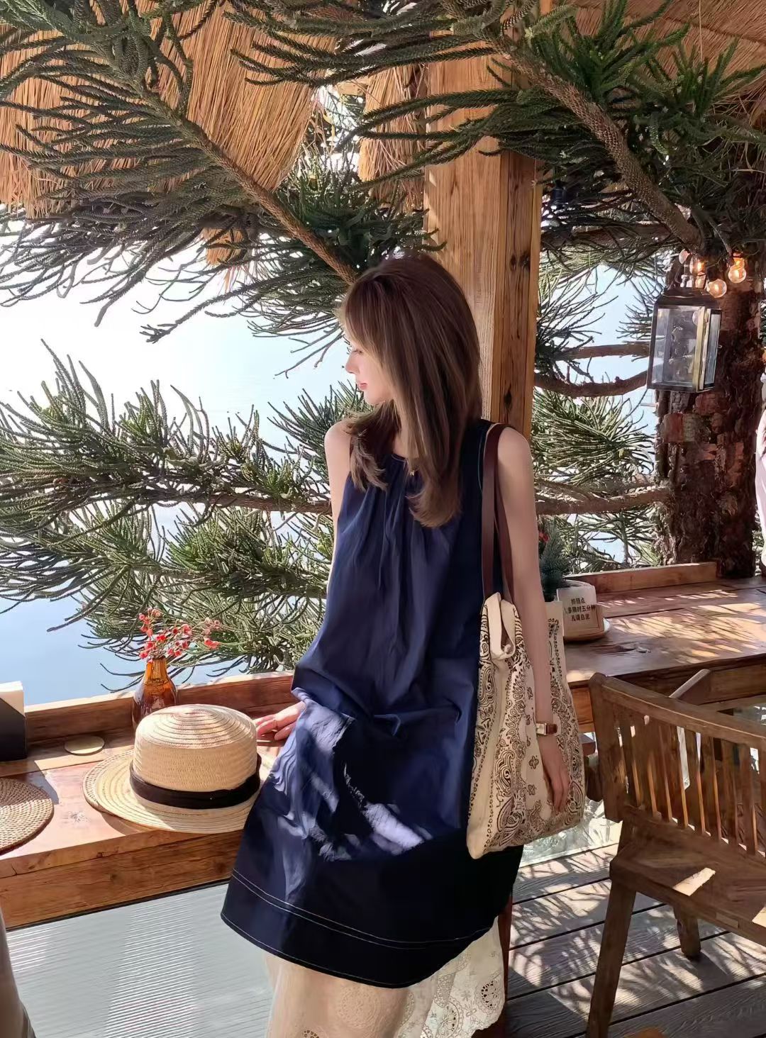 YJ - 復古蕾絲拼接連身裙/洋裝   8913#