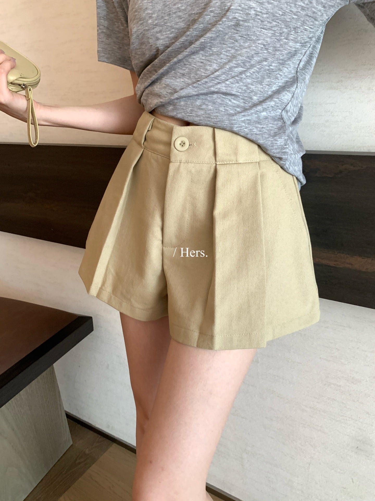 Hers - 壓褶A字牛仔棉短褲  80760#